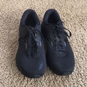 Brooks Adrenaline GTS 19